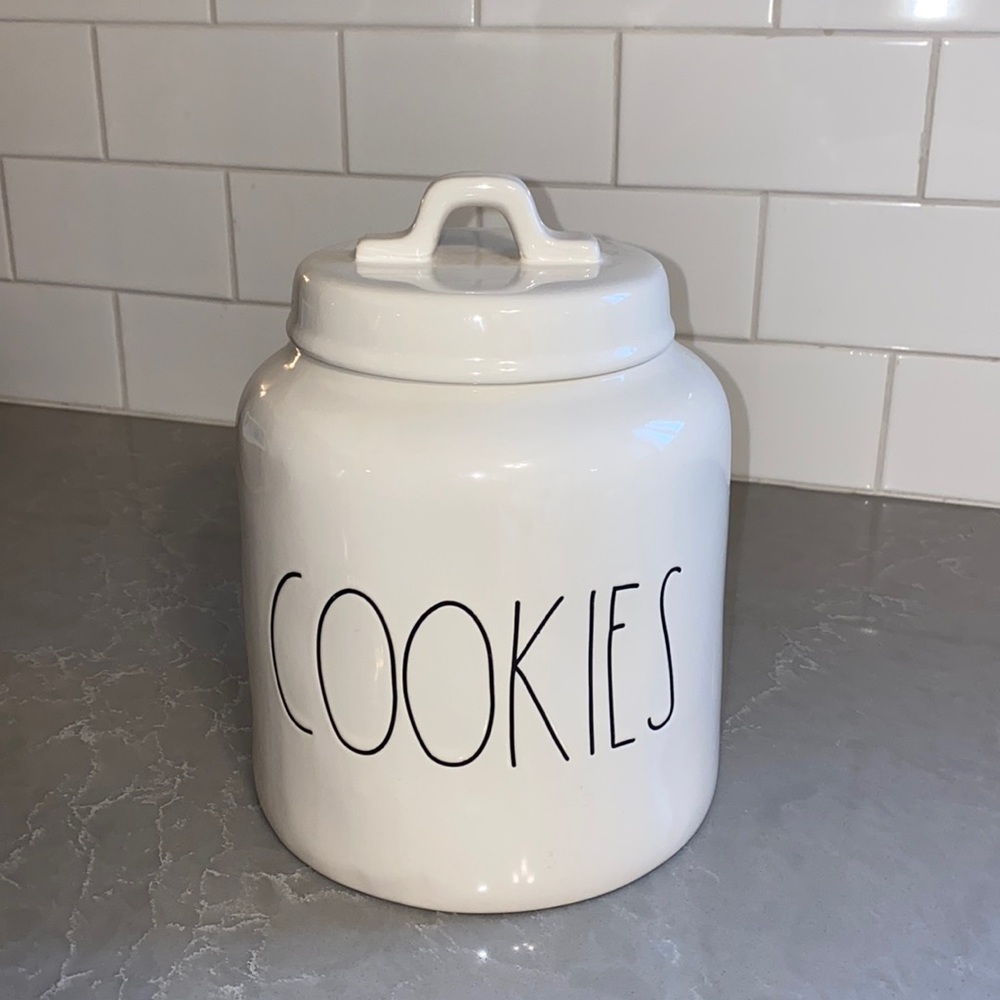 Rae Dunn Cookie Jar